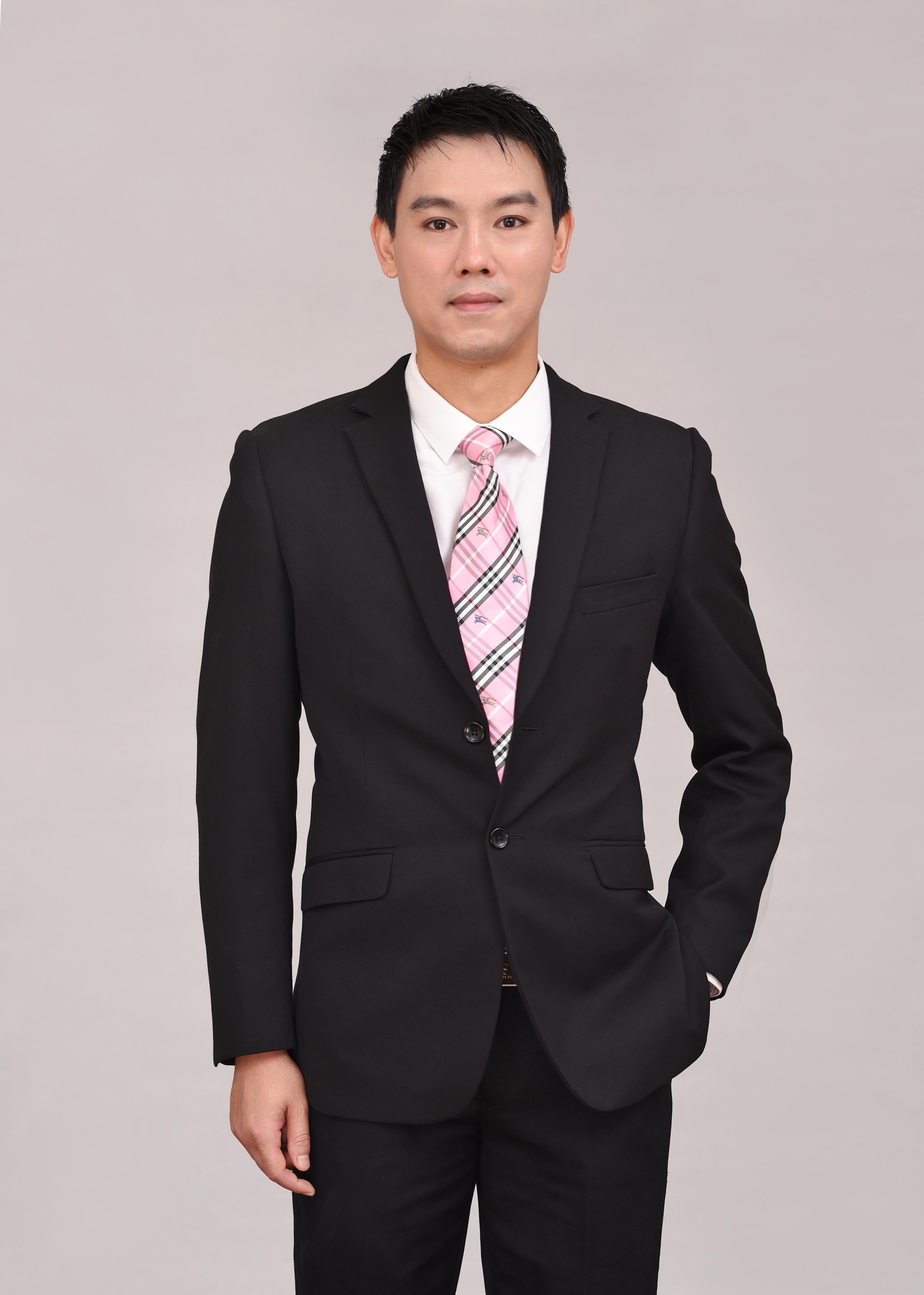 肖玉平客户策略总监